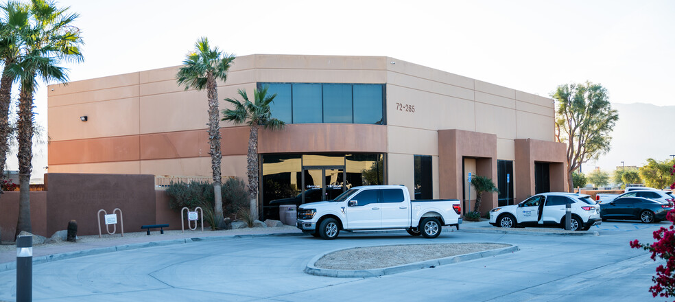 72265 Manufacturing Rd, Thousand Palms, CA en alquiler - Foto del edificio - Imagen 1 de 3