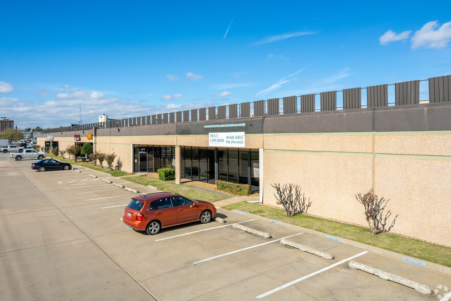 6701-6715 E 41st St, Tulsa, OK en alquiler - Foto del edificio - Imagen 3 de 6