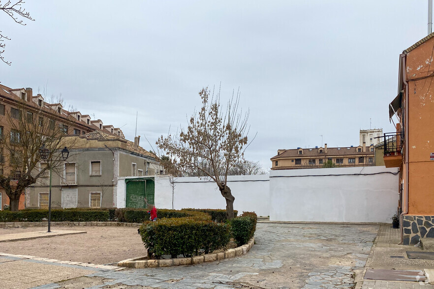 Glorieta Estación, 1, Tarancón, Cuenca en venta - Foto del edificio - Imagen 2 de 2