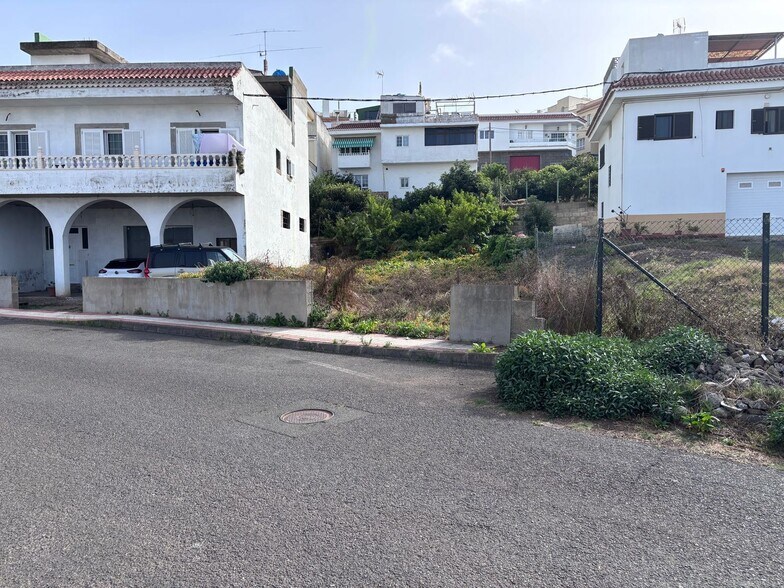 Avenida Islas Canarias, 26, Firgas, Las Palmas en venta - Foto principal - Imagen 1 de 11