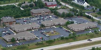 1001 W Glen Oaks Ln, Mequon, WI - vista aérea  vista de mapa