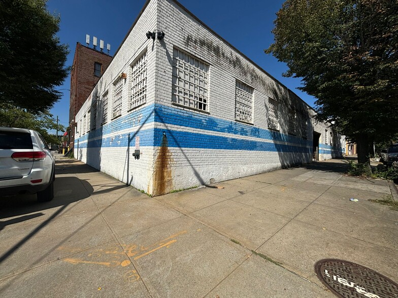 1943 Pitkin Ave, Brooklyn, NY en alquiler - Foto del edificio - Imagen 3 de 43