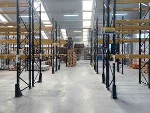 Nave en Valdeolmos-Alalpardo, Madrid en alquiler Foto del interior- Imagen 2 de 9