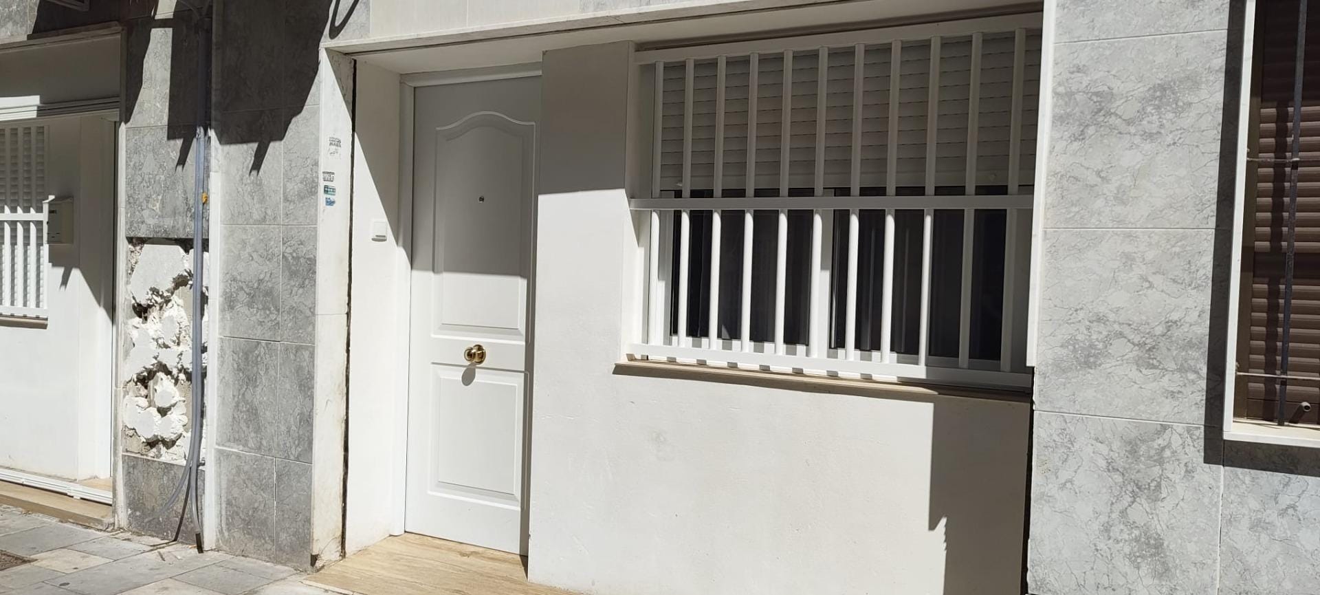 Local en Elche, Alicante en venta Foto del edificio- Imagen 1 de 5