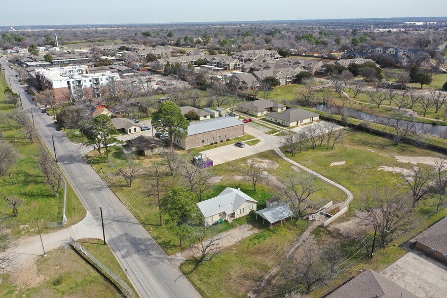 1500 N Ruddell St, Denton, TX en venta - Foto del edificio - Imagen 2 de 4