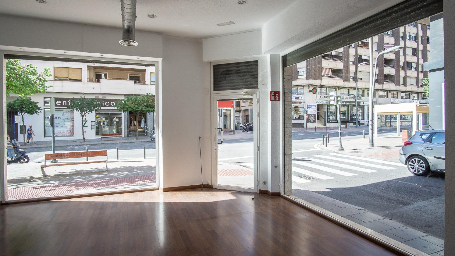 Local en Elda, Alicante en alquiler Foto del interior- Imagen 1 de 12