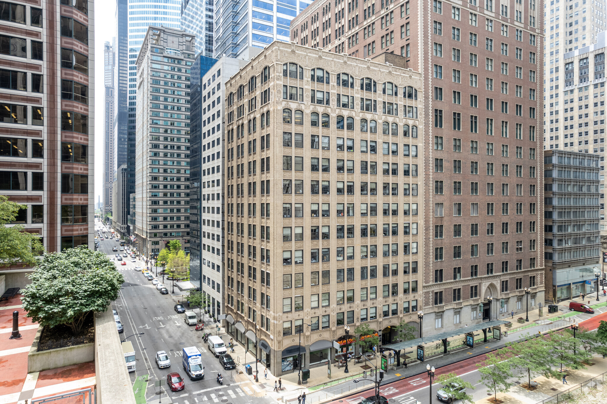 309 W Washington St, Chicago, IL en alquiler Foto del edificio- Imagen 1 de 6