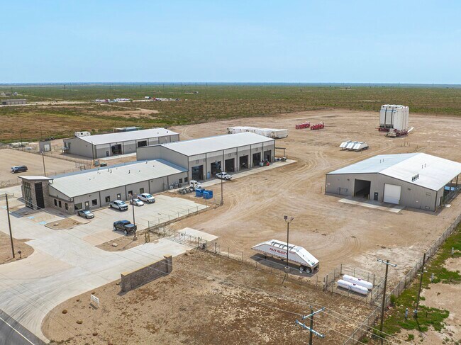 Más detalles de 9163 W Murphy St, Odessa, TX - Nave en alquiler