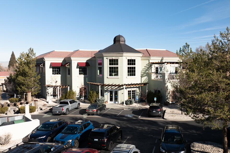 540 W Plumb Ln, Reno, NV en alquiler - Foto del edificio - Imagen 1 de 12