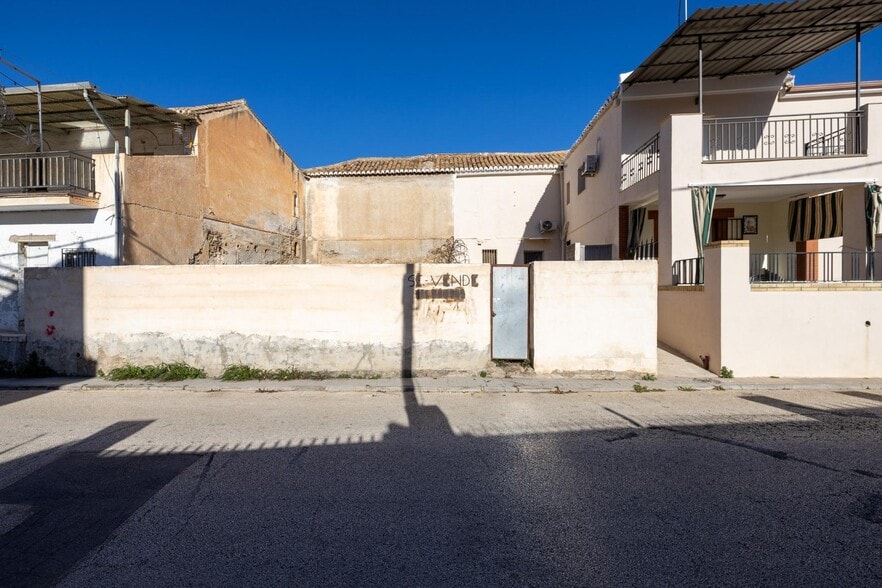 Ordesa Lan, 13, Granada, Granada en venta - Foto del edificio - Imagen 3 de 16