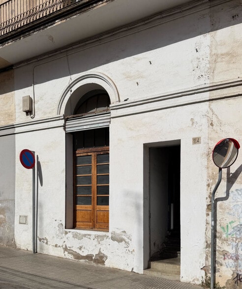 Nave en Mataró, Barcelona en venta - Foto del edificio - Imagen 3 de 4