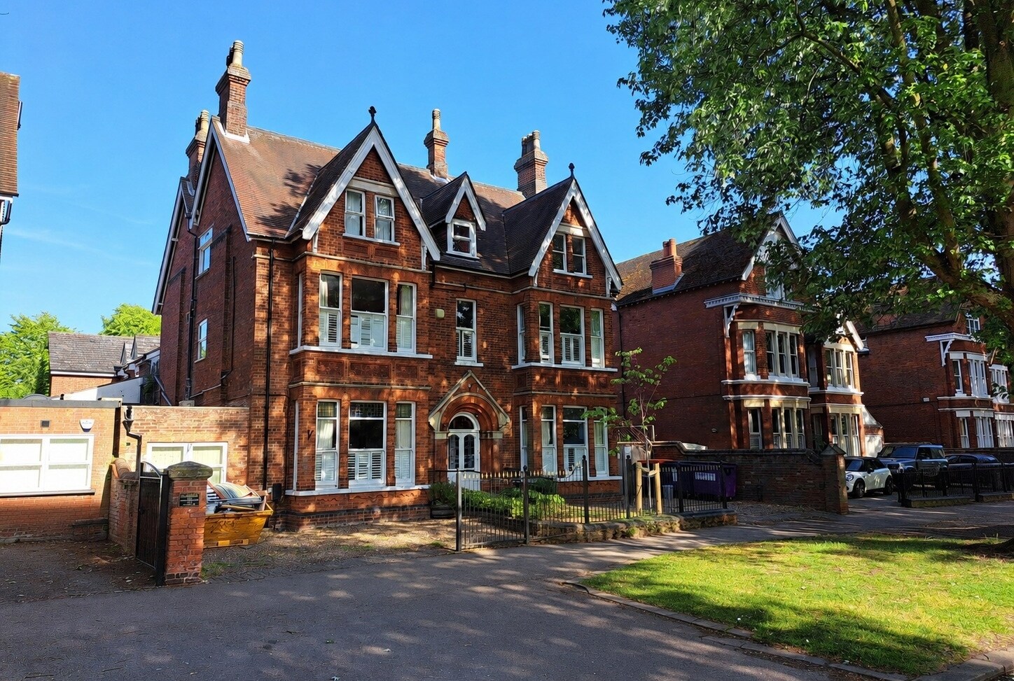 65 De Parys Av, Bedford en alquiler Foto del edificio- Imagen 1 de 5