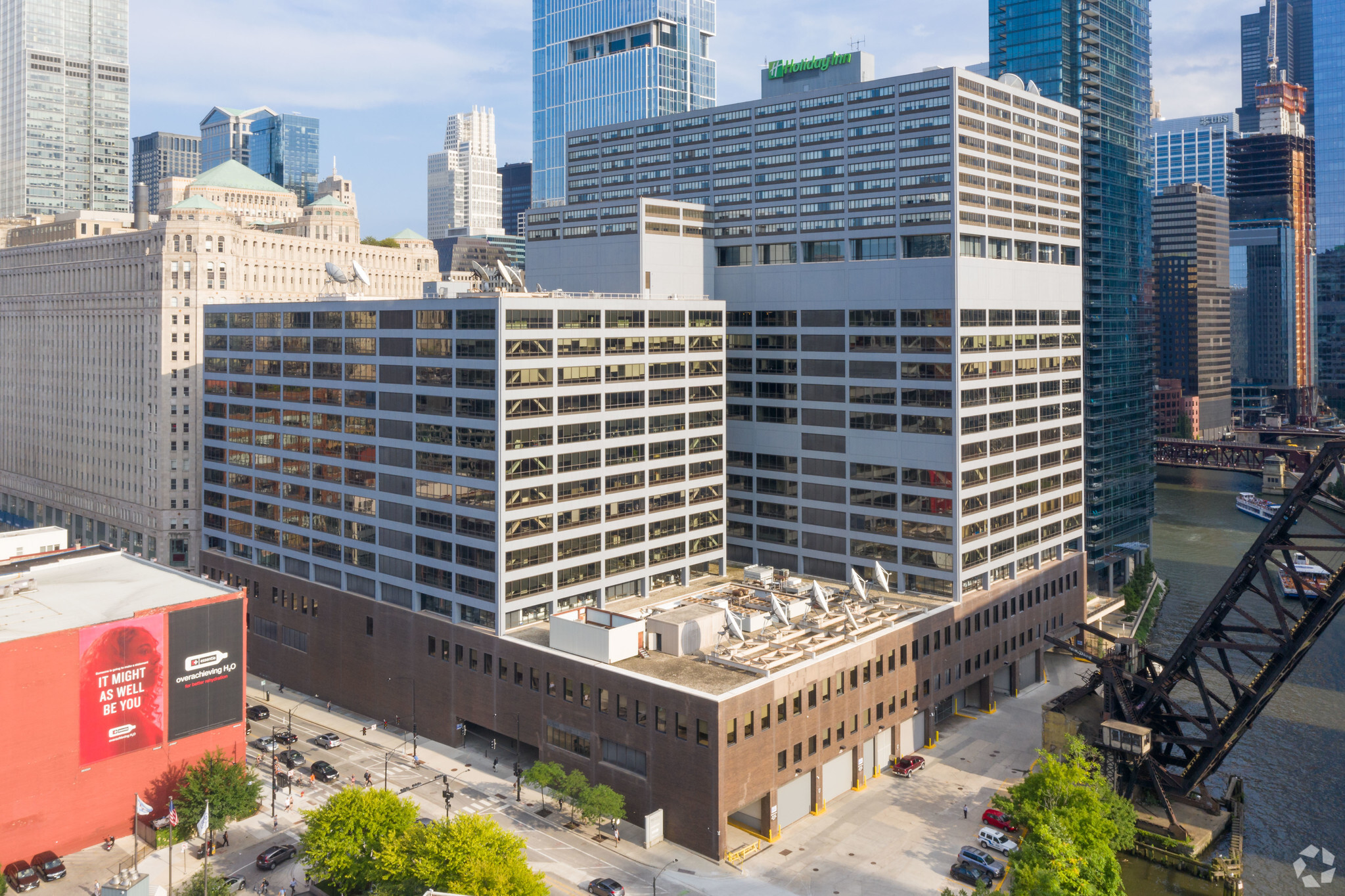 350 N Orleans St, Chicago, IL en alquiler Foto del edificio- Imagen 1 de 16