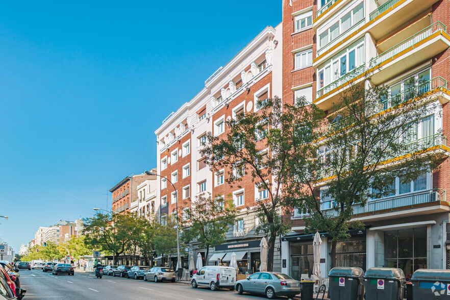 Calle Santa Engracia, 108, Madrid, Madrid en alquiler - Foto del edificio - Imagen 3 de 3