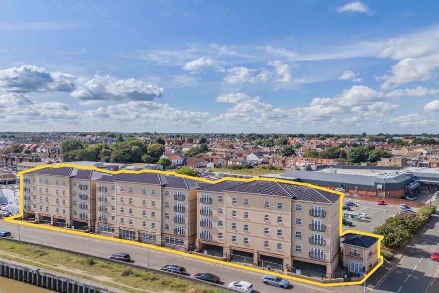 36 Riverside Rd, Great Yarmouth en venta - Foto del edificio - Imagen 3 de 3