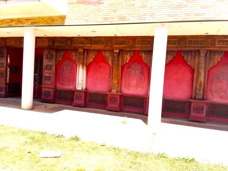 Local en Grijota en venta - Foto del edificio - Imagen 3 de 26