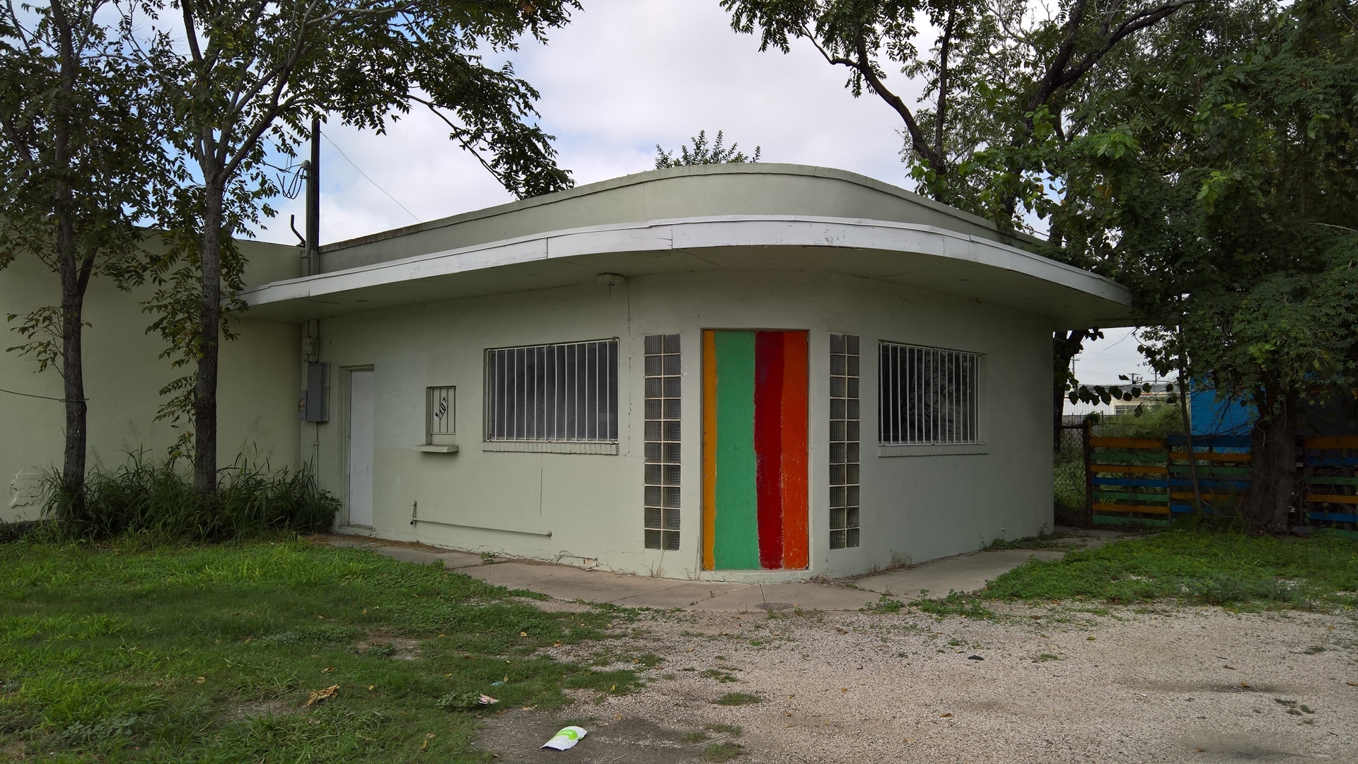 1107 Roosevelt Ave, San Antonio, TX en venta Foto principal- Imagen 1 de 5