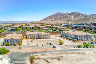 1070 W Horizon Ridge Pky, Henderson, NV - VISTA AÉREA  vista de mapa - Image1