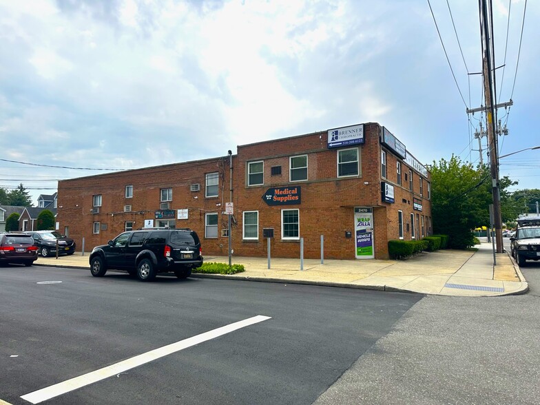 2468-2470 N Jerusalem Rd, Bellmore, NY en venta - Foto del edificio - Imagen 1 de 8