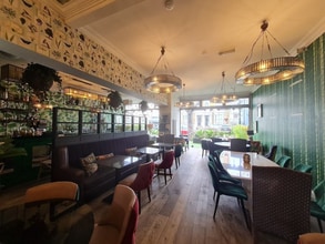 106-108 Kew Rd, Richmond en alquiler Foto del interior- Imagen 1 de 3