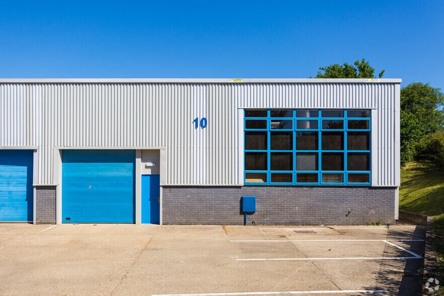 Cramptons Rd, Sevenoaks en alquiler - Foto del edificio - Imagen 3 de 8