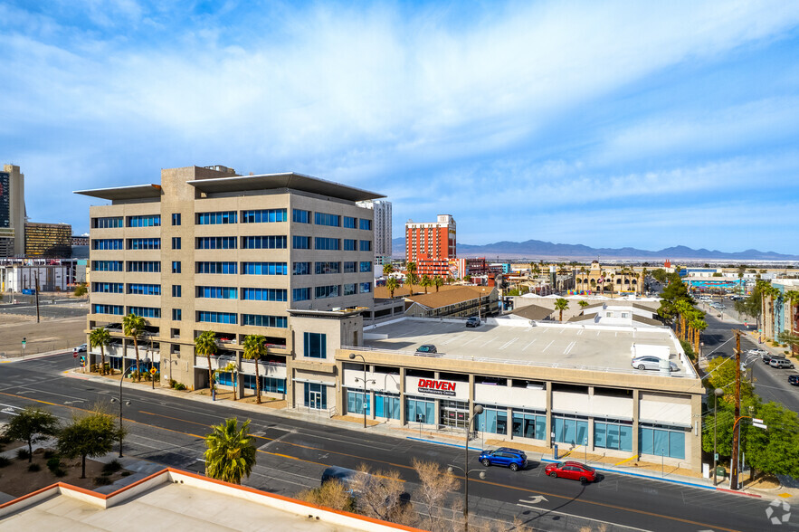 701 Bridger Ave, Las Vegas, NV en alquiler - Foto del edificio - Imagen 2 de 4