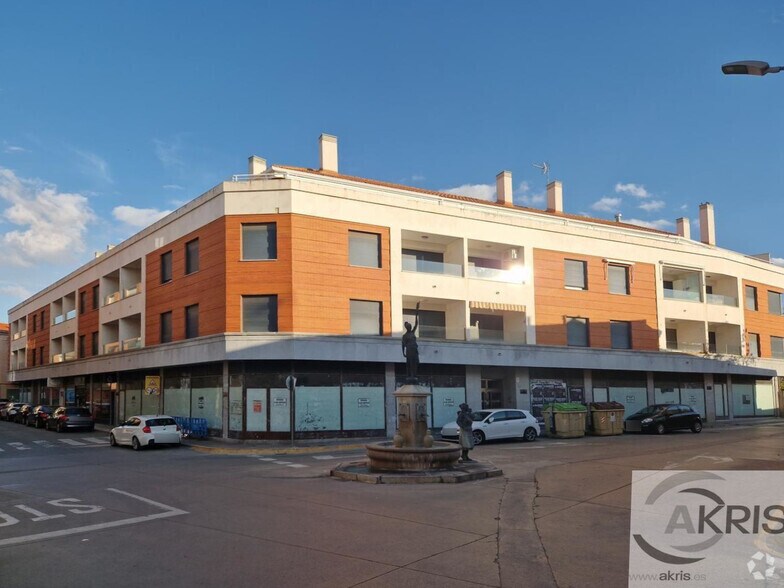 Edificio residencial en Mora, Toledo en venta - Foto del interior - Imagen 1 de 1