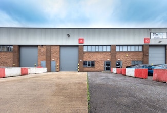 419-420 Bridport Rd, Greenford en alquiler Foto del edificio- Imagen 1 de 1