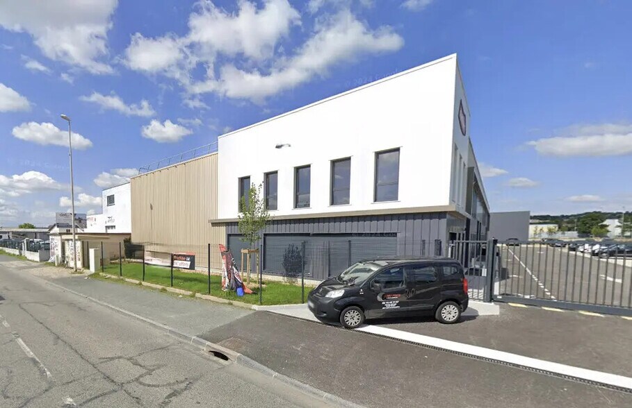 Flex en Genay en venta - Foto del edificio - Imagen 2 de 2