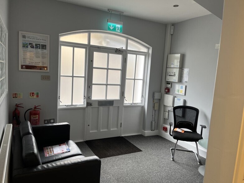 Upper Bristol Rd, Bath en alquiler - Foto del edificio - Imagen 3 de 8