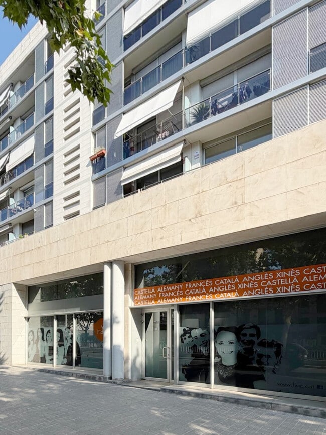 Más detalles de Edificio residencial​ en venta