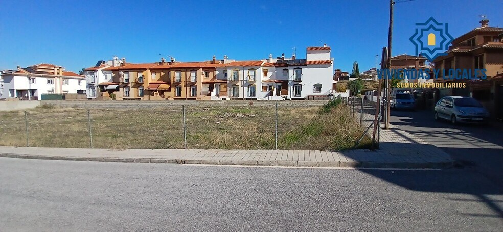 Terreno en Ogíjares, Granada en venta - Foto del edificio - Imagen 3 de 8