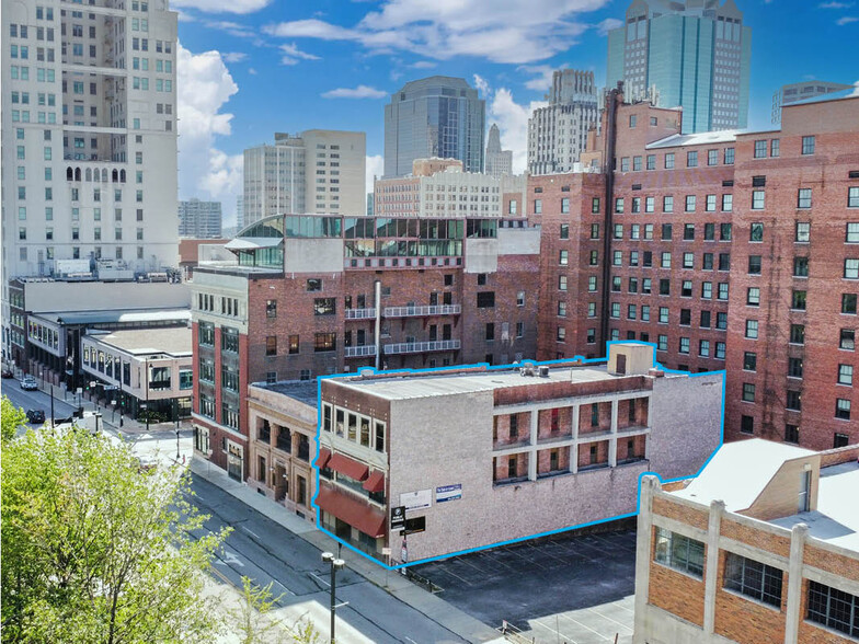 922 Oak St, Kansas City, MO en venta - Foto del edificio - Imagen 1 de 32