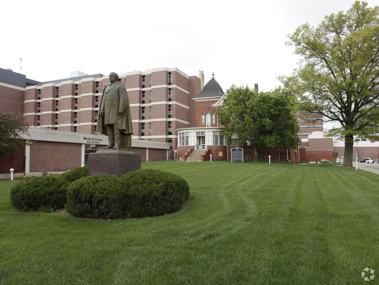 1500 S 48th St, Lincoln, NE en alquiler - Foto del edificio - Imagen 2 de 4