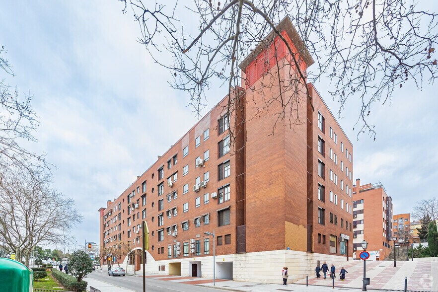 Plaza Tejar, 3, Alcorcón, Madrid en venta - Foto del edificio - Imagen 1 de 1