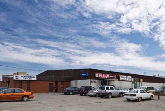 891-895 Century St, Winnipeg, MB en venta - Foto principal - Imagen 1 de 2