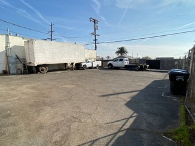 11408-11410 Saticoy st, North Hollywood, CA en alquiler - Otros - Imagen 3 de 5