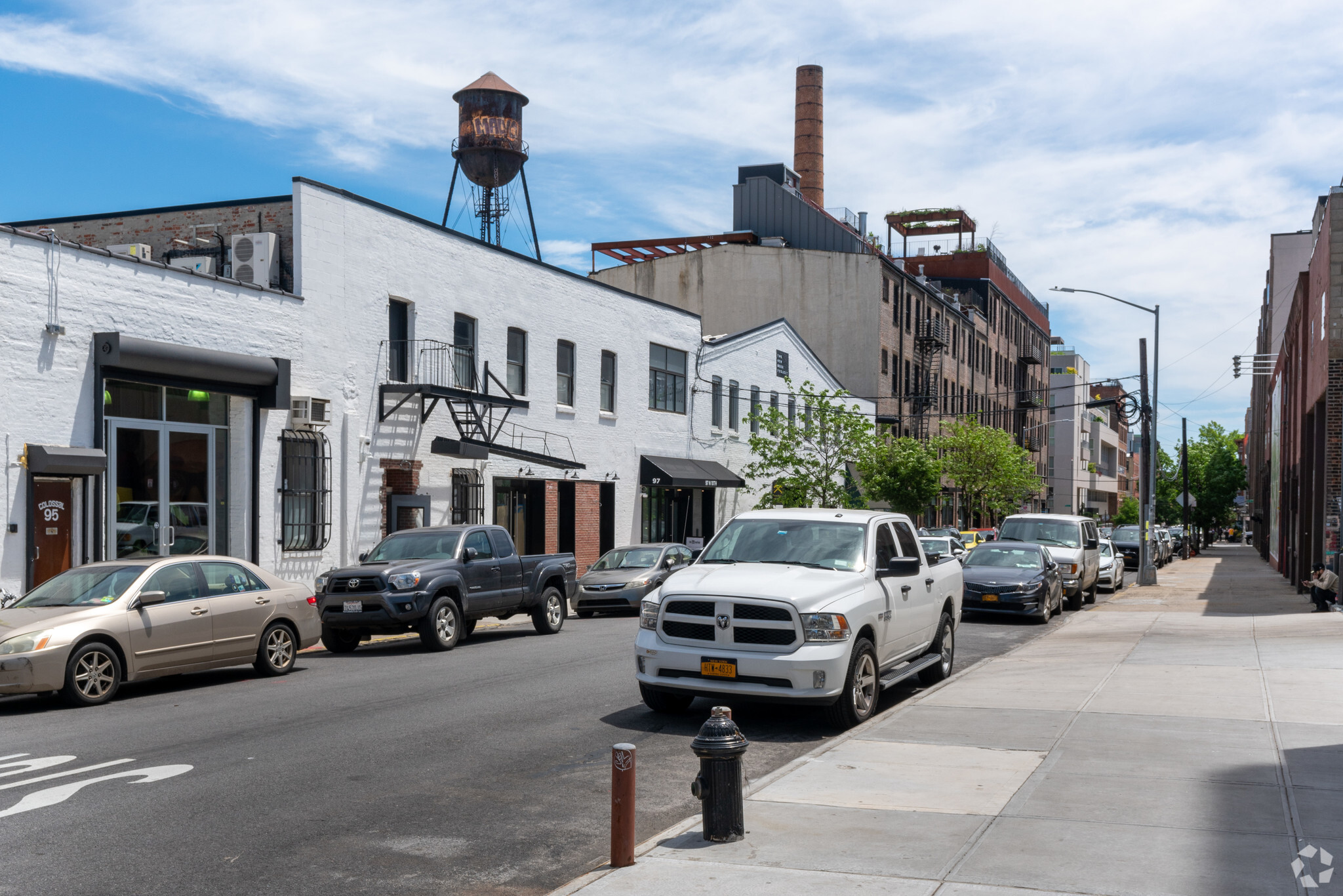 79-97 N 10th St, Brooklyn, NY en alquiler Foto del edificio- Imagen 1 de 2