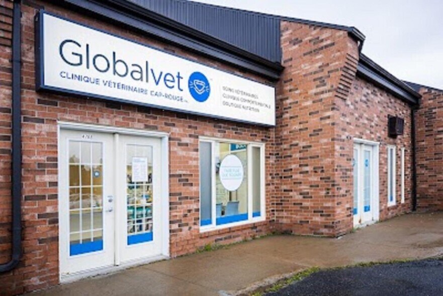 8 Vet Clinics cartera de 8 inmuebles en venta en LoopNet.es - Foto principal - Imagen 2 de 5