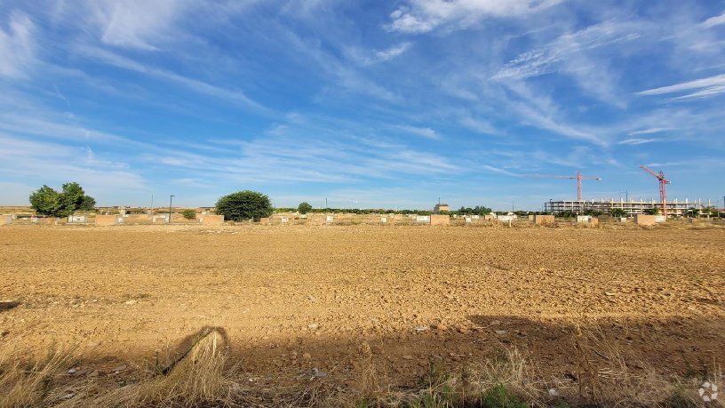 Bulevar De Castilla La Mancha, 18, Marchamalo, Guadalajara en venta - Foto del edificio - Imagen 2 de 2