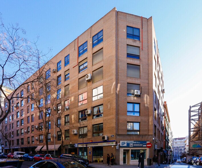 Edificio residencial en Madrid, Madrid en venta - Foto principal - Imagen 1 de 1