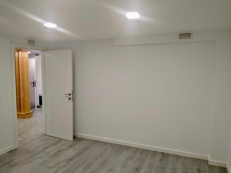 Local en Algemesí en venta - Foto del edificio - Imagen 2 de 10