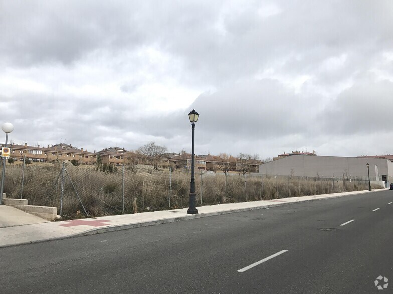 Terreno en Ávila, Ávila en venta - Foto del edificio - Imagen 2 de 2