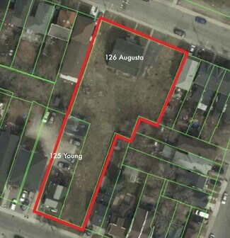 Más detalles de 122-126 Augusta St, Hamilton, ON - Terreno en venta