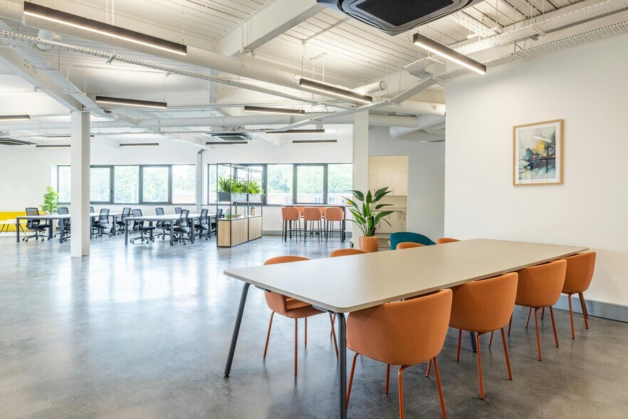 242 Acklam Rd, London en alquiler - Foto del edificio - Imagen 3 de 9