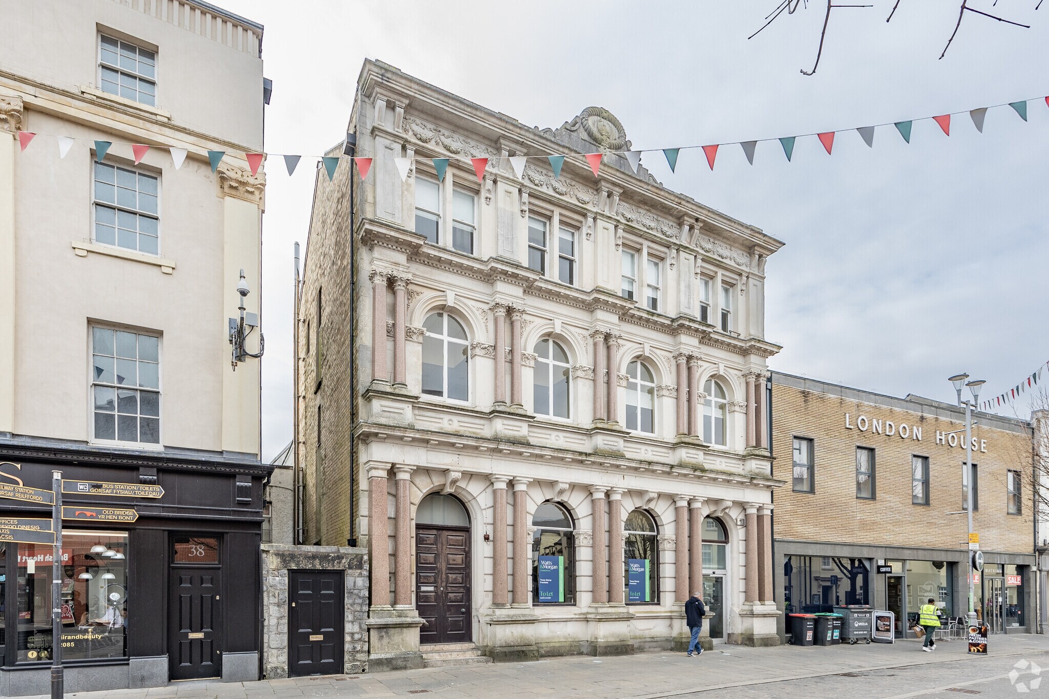 36 Dunraven Pl, Bridgend en alquiler Foto principal- Imagen 1 de 3