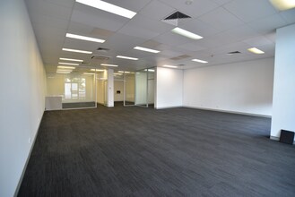 55 Grand Plaza Dr, Logan en alquiler Foto del interior- Imagen 1 de 5