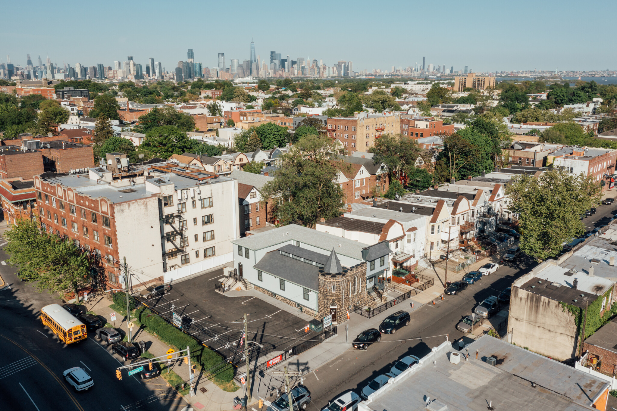 150 Stevens Ave, Jersey City, NJ en venta Foto del edificio- Imagen 1 de 31