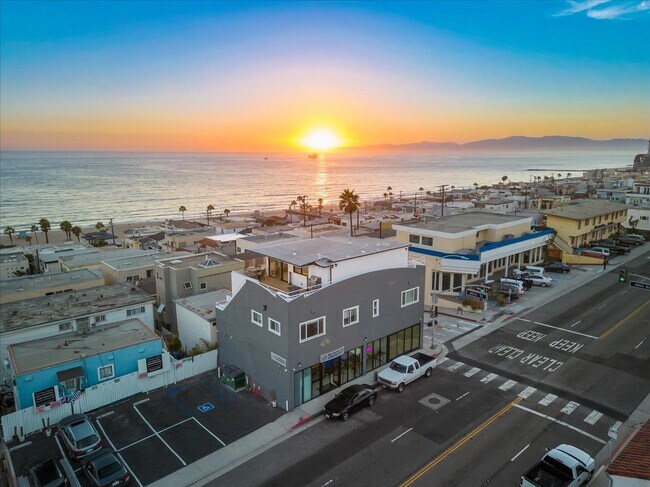 Más detalles de 3921 Highland Ave, Manhattan Beach, CA - Local en venta