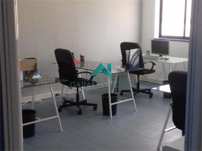 Más detalles de Oficina en alquiler